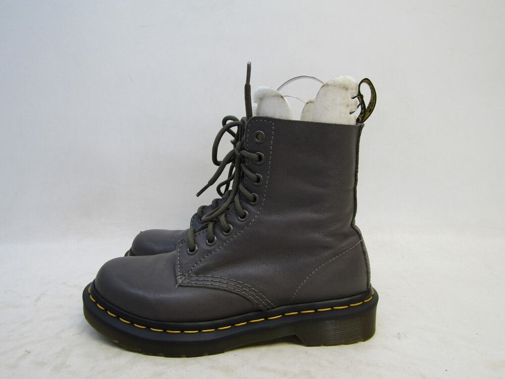 Dr. Martens Womens Sz 5 M Gray Leather Lace Up 8 Eye Ankle Fashion Boots Bootie